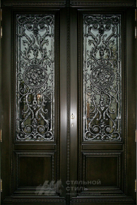 Парадная дверь №12 с отделкой Массив дуба - фото
